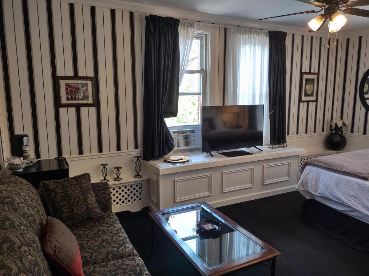 The King George 4*