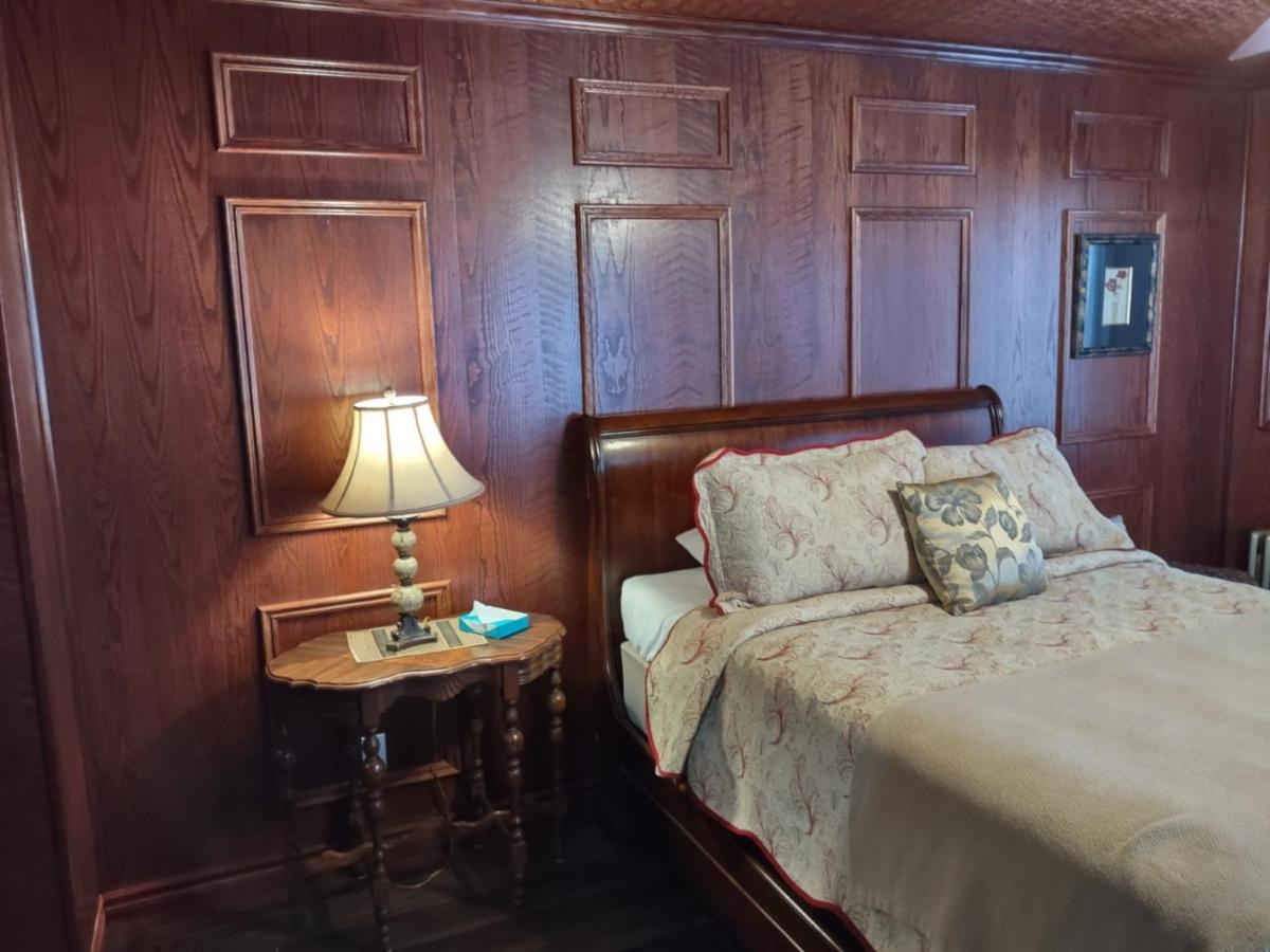 The King George 4*