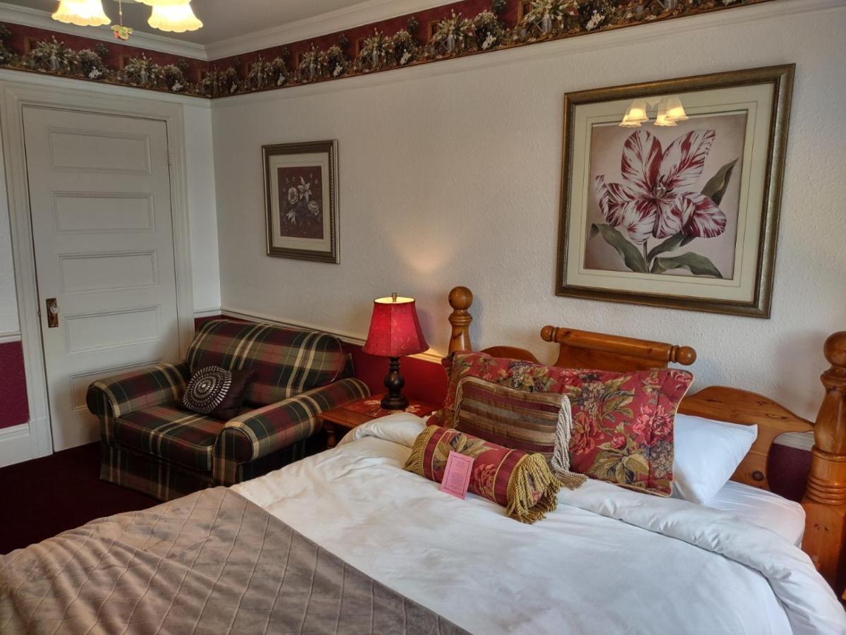 Inn The King George